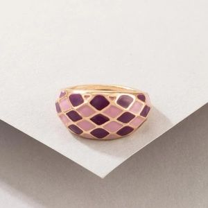 NWT ring diamond Colorblock design shades of pink and purple beautiful ring